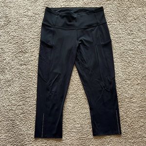 Lululemon High Rise Crop with Pockets